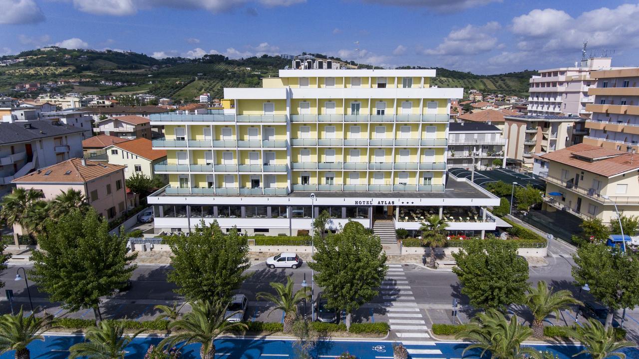 Hotel Atlas Alba Adriatica Luaran gambar